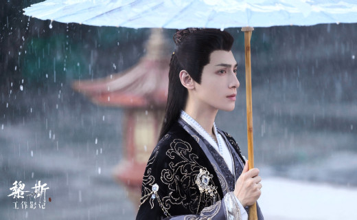 1757622 (a): :2000x1227